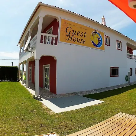 Arrifana Ocean View Alloggio in famiglia *